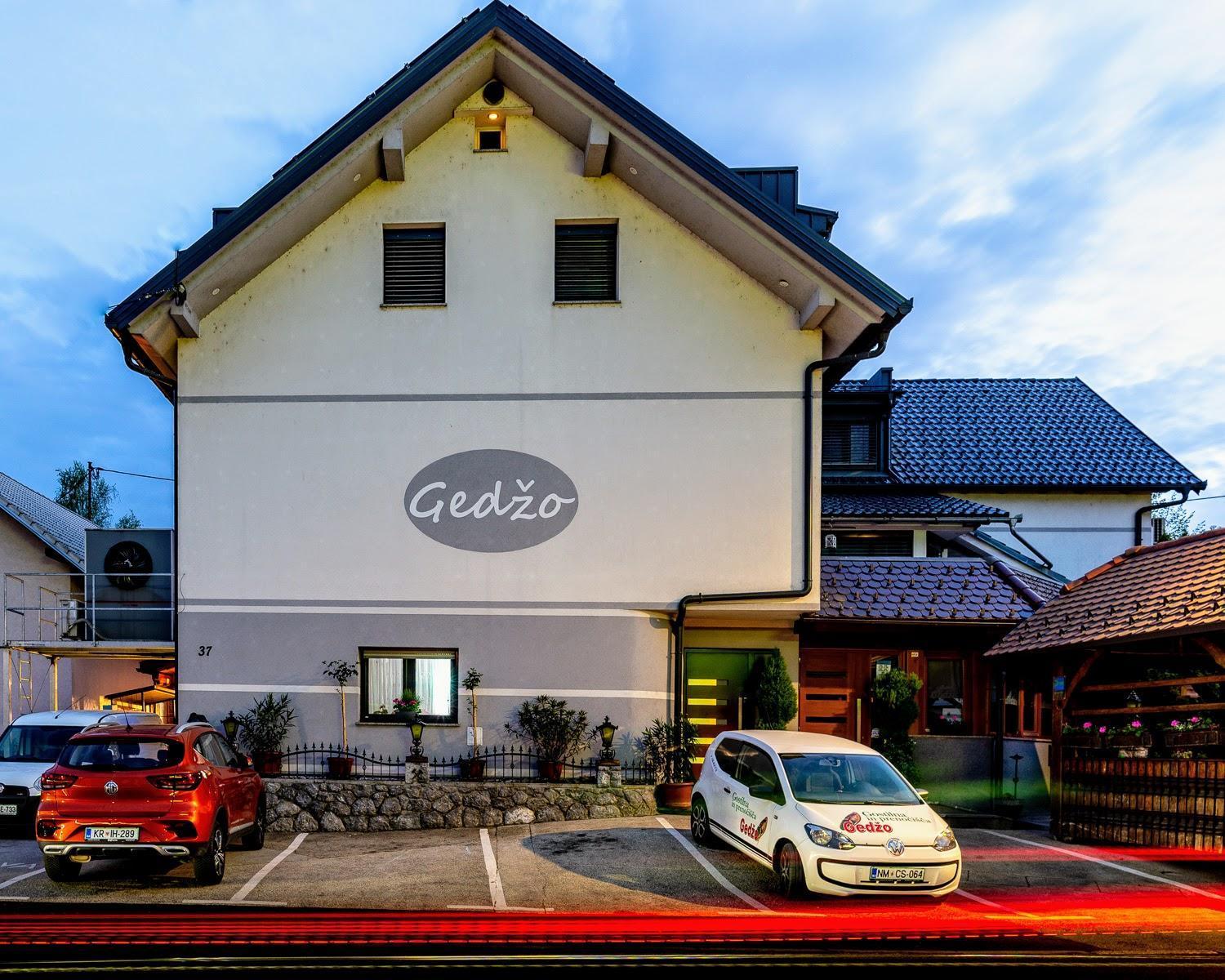 新梅斯托 Gostilna In Prenocisca Gedzo酒店 外观 照片